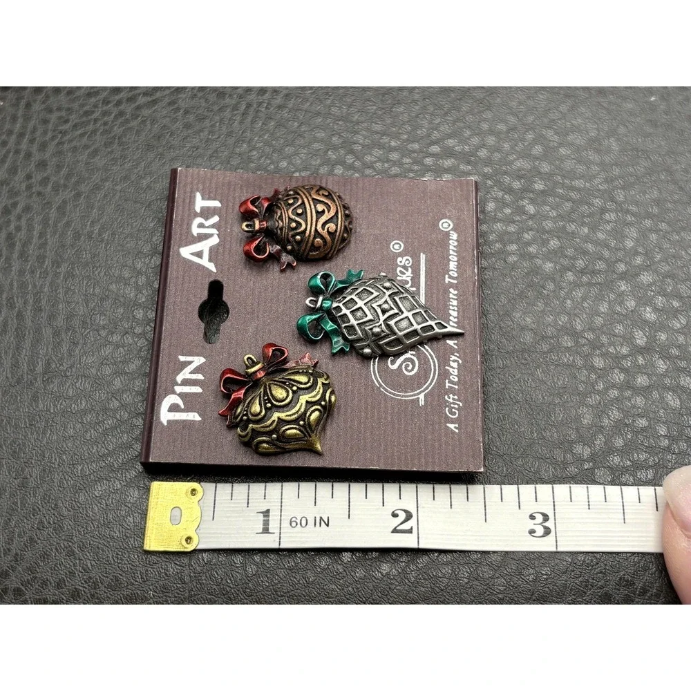 Vintage JJ Ornament Tac Pin Art Set Lot Multi-Color Christmas Holiday Pin